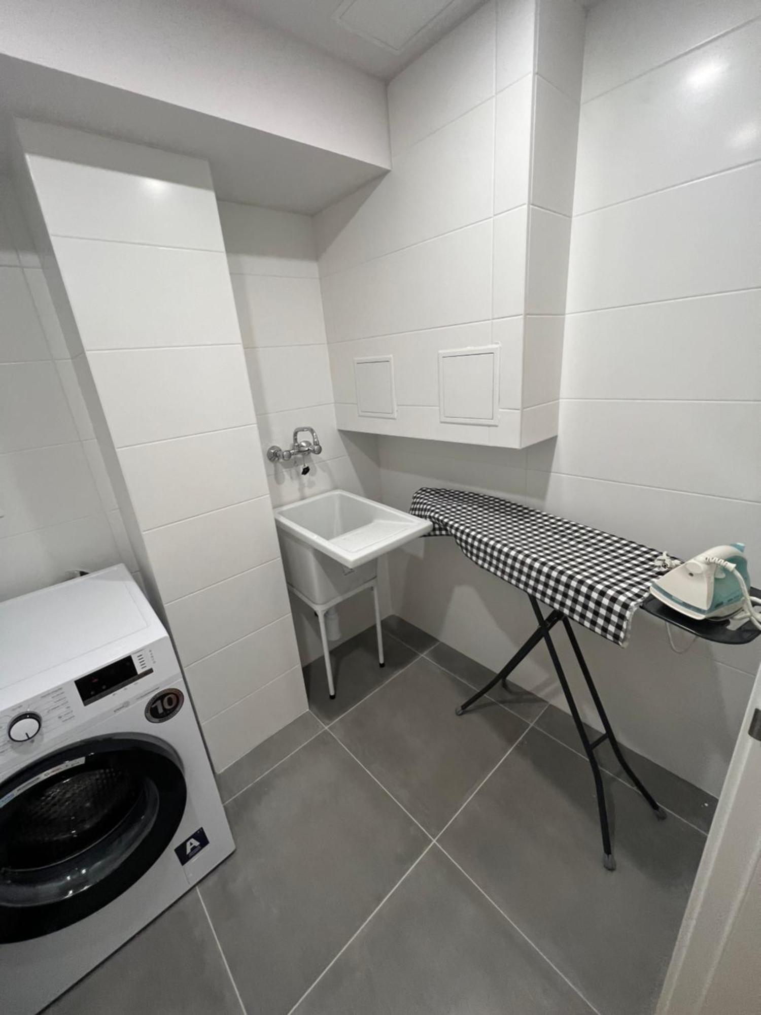 Appartement Vivienda Ronda Muralla A Estrenar à Lugo Extérieur photo